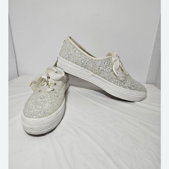 Sparkling Kate Spade ♠️ Cream Sneakers with Ribbon Laces - Picture 13 of 13